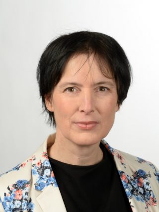 Katrin VOHLAND