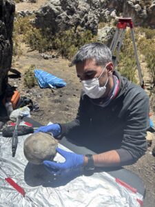 Pere Gelabert in the field.